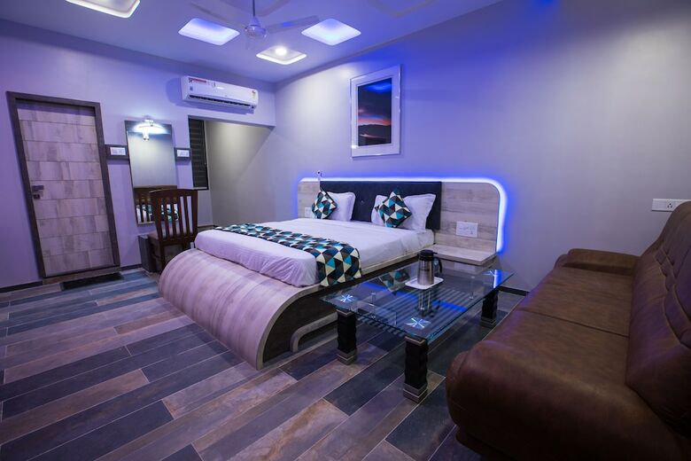 Hotel Balaji Palace