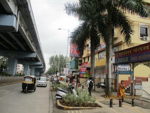 Hotel Ellora Park