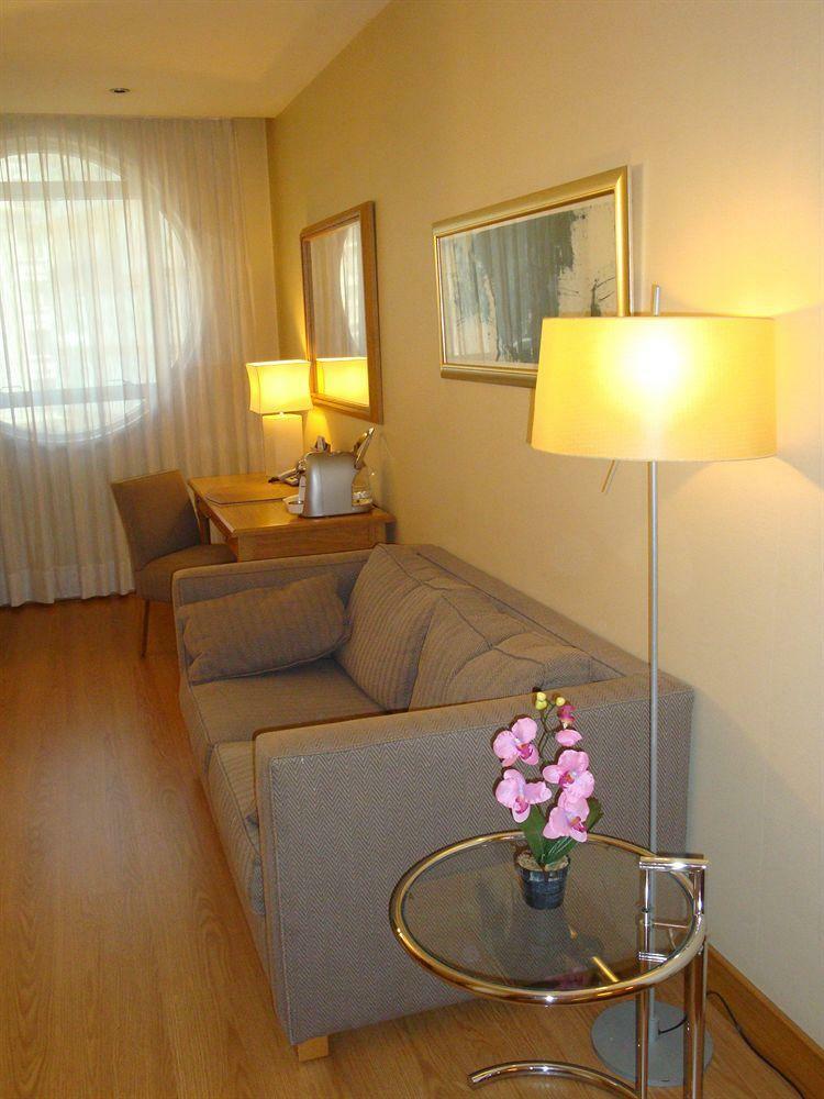 Hotel Hesperia A Coru�a Centro