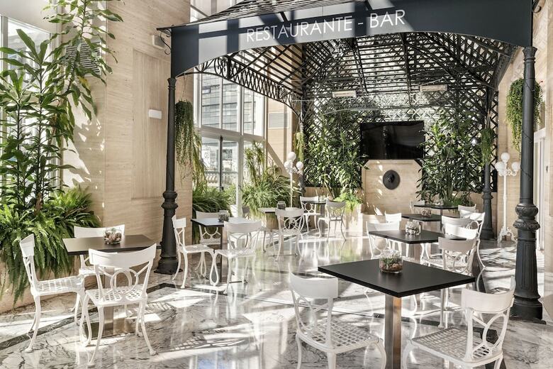 Hotel Melia Maria Pita