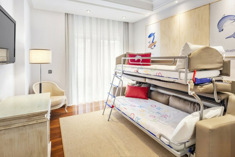 Hotel Melia Maria Pita