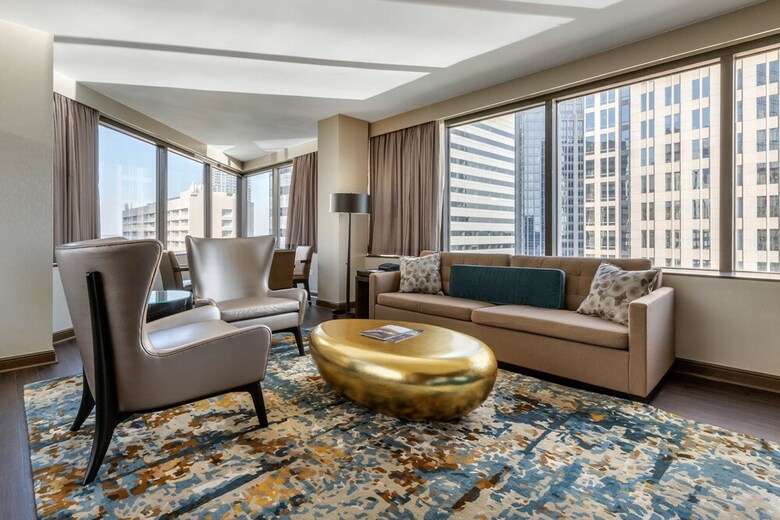 Omni Charlotte Hotel