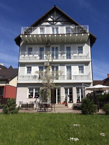 Amberseason Hotel