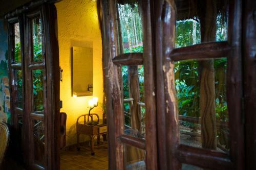 Shanthi Kunnj - A Paradise By The Riverside