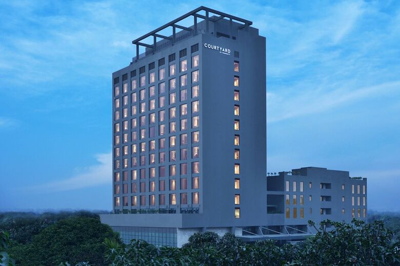 Hotel Courtyard By Marriott Siliguri