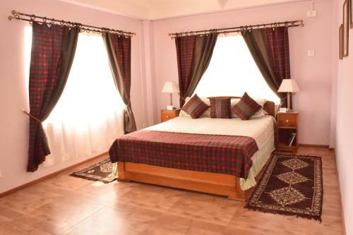 Hotel Sunshine Farms And Resort