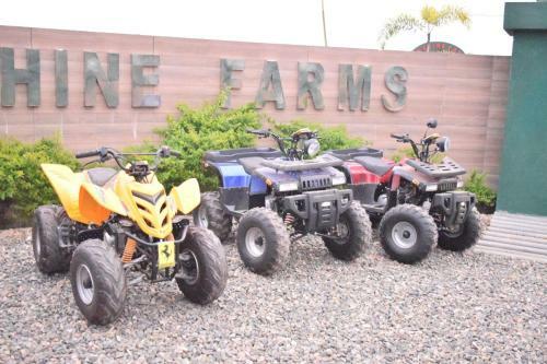 Hotel Sunshine Farms And Resort