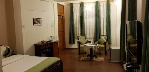Hostal Hotel Woodland Hill Stay