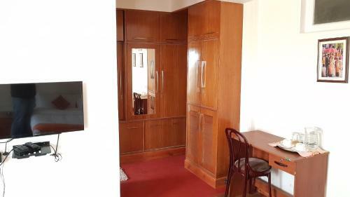 Hostal Hotel Woodland Hill Stay