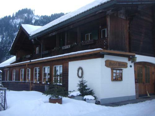 Hotel Garni Alpina