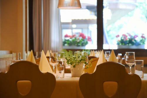 Hotel Krone Lenk