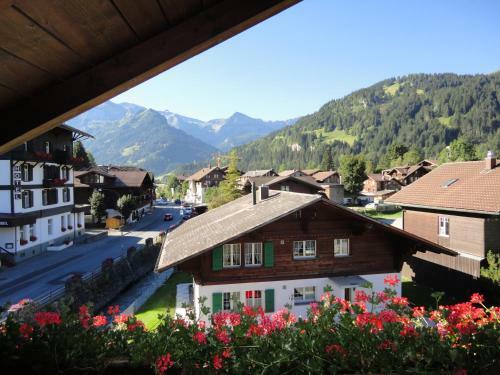 Hostal Hotel Garni Alpenruh