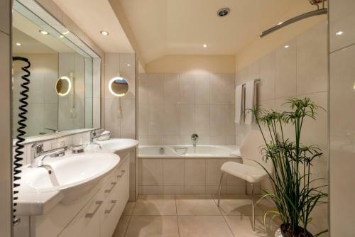 Sport- Und Wellnesshotel Eienw�ldli