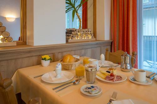 Sport- Und Wellnesshotel Eienw�ldli