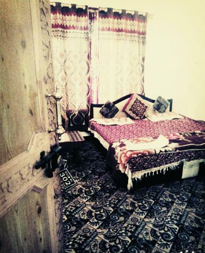 Hotel First Kashmir