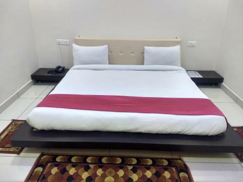 Hotel Reyansh