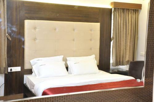Hotel Grand Parkway