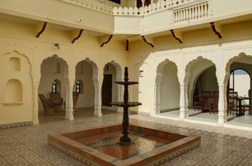 Hotel Amritara Surajgarh Fort