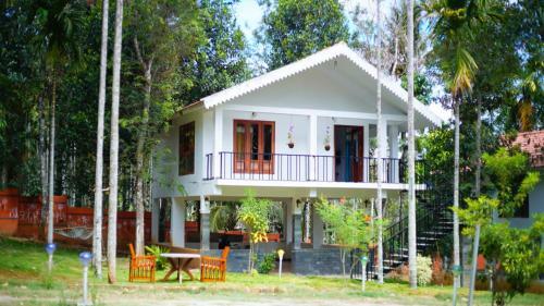 Hotel Kedara Village