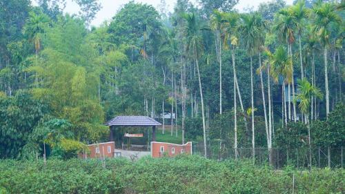 Hotel Kedara Village