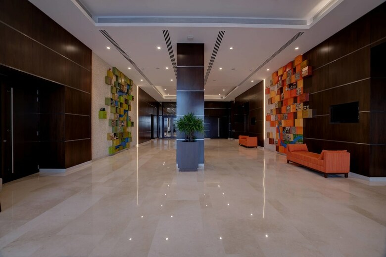 Hotel Courtyard By Marriott Surat