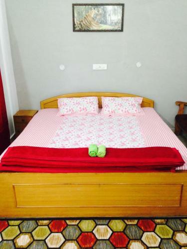 Hotel Narmada Palace