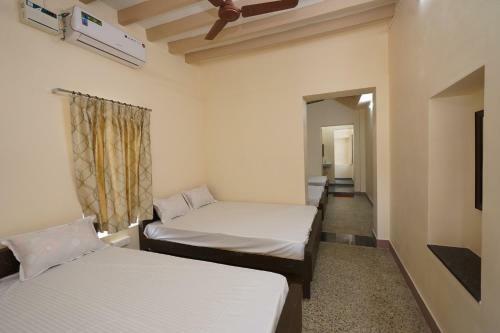 Sowmya Lodge