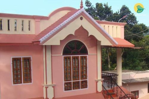 Hostal Aranya Homestay