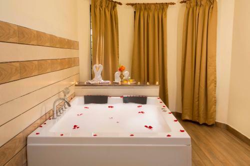 Hotel Spices Lap, Thekkady