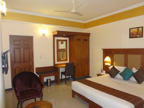 Hotel Seasons Thekkady