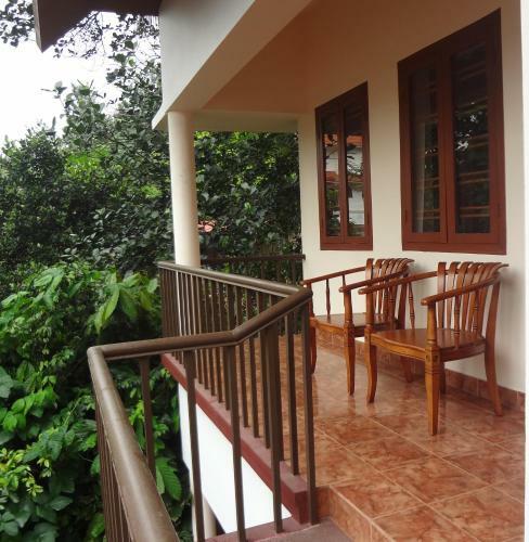 Hotel Seasons Thekkady