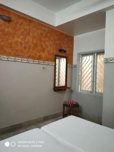 Hotel Krishna Lodge