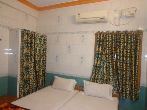 Hotel Sri Sai Krishna Residency