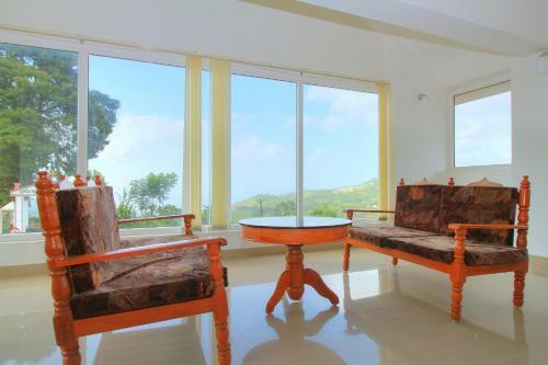 Hotel Oyo 15479 Vista Suites Kalatty