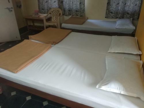 Hotel Svs Lodge
