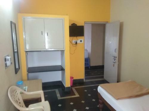 Hotel Svs Lodge