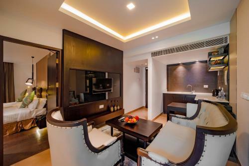 Hotel Ambara Suites