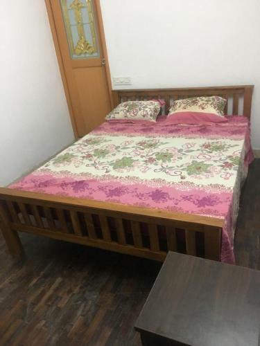 Hostal Montecello