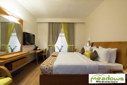 Hotel Meadows Residency