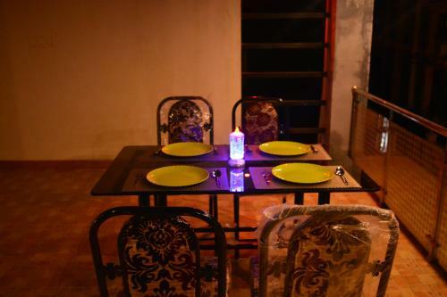 Bed & Breakfast The Conerstayz