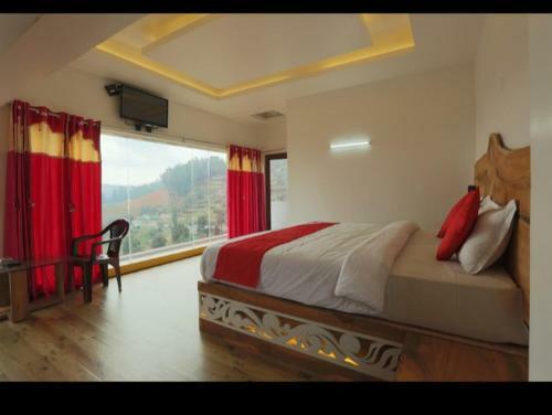 Hostal Sunset Valley Holiday Inn