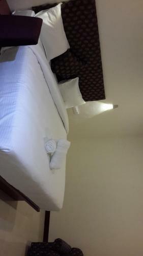 Hotel Olives Pleasant Stays
