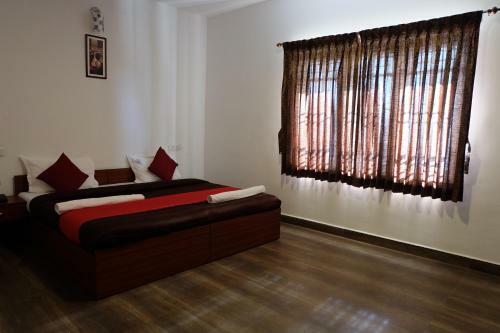 Hotel Rosepark Residency