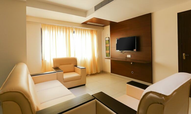 Hotel Treebo Trend Vijaya Grand