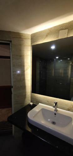Hotel Sri Ram Residency