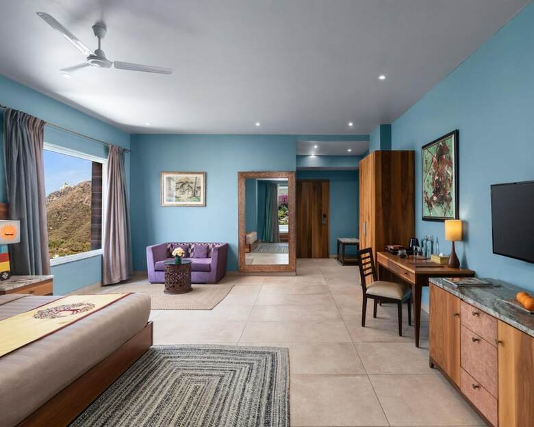 Hotel Justa Sajjangarh Resort & Spa