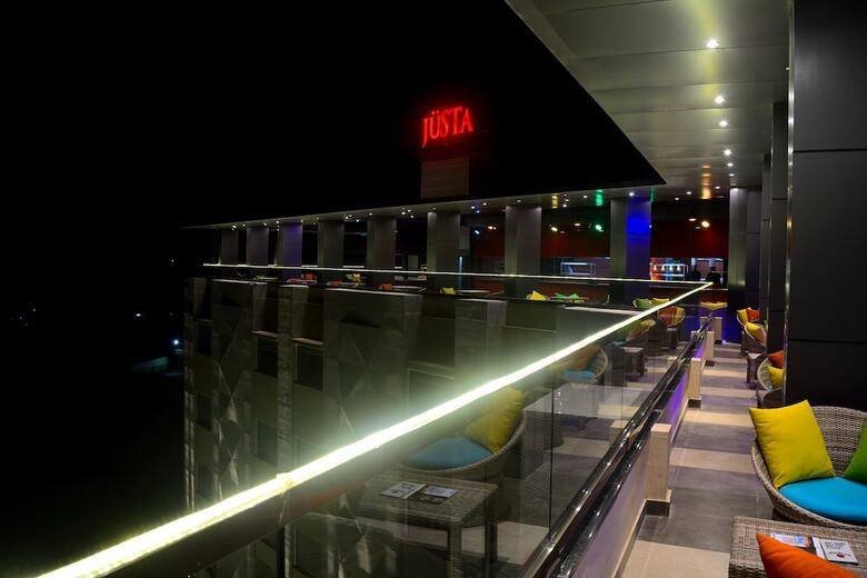 Hotel Justa Sajjangarh Resort & Spa