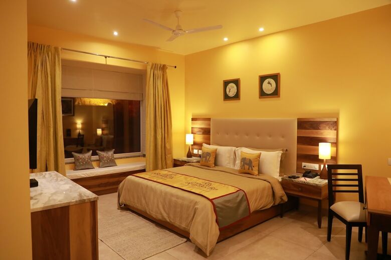 Hotel Justa Sajjangarh Resort & Spa