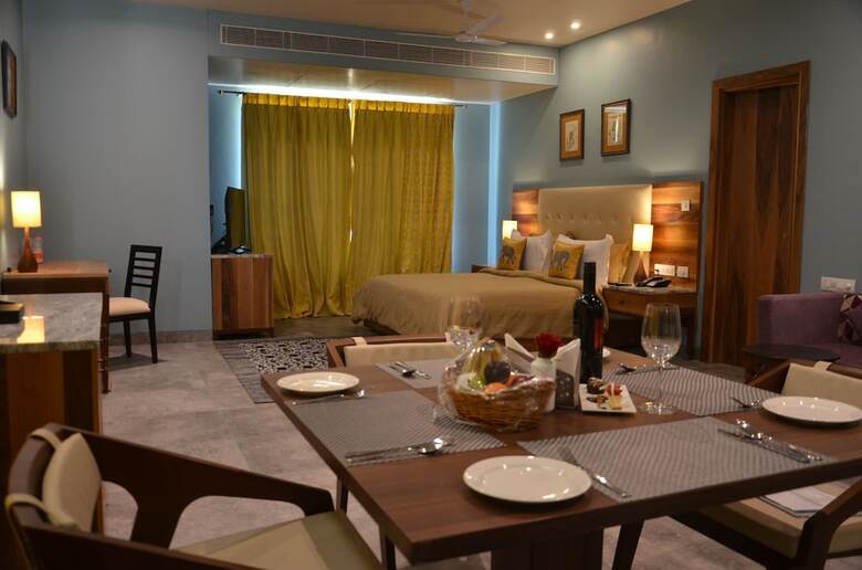 Hotel Justa Sajjangarh Resort & Spa