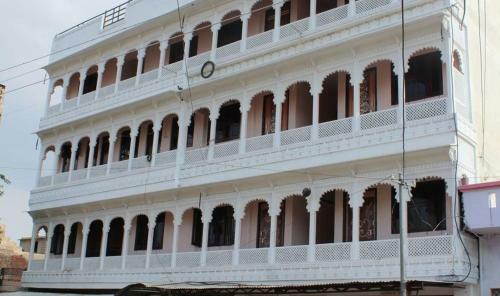 Hostal Choudhary Guest House
